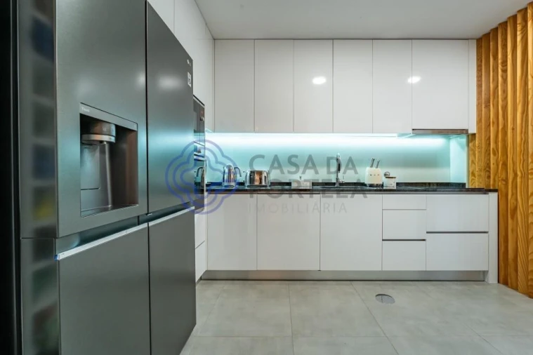 Apartamento T2 para Venda em Avintes Foto 15