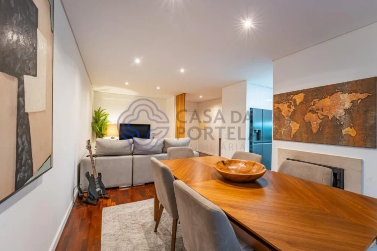 Apartamento T2 para Venda em Avintes Foto 9