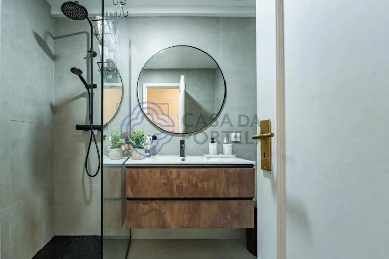 Apartamento T2 para Venda em Avintes Foto 23