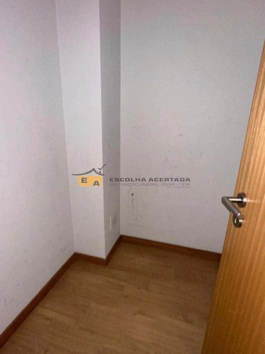 Apartamento T2 para Venda em Gondomar (São Cosme), Valbom e Jovim Foto 8
