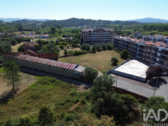 Terreno para Venda em Tamengos, Aguim e Óis do Bairro Foto 9