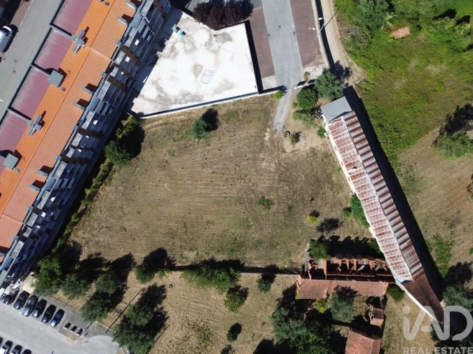 Terreno para Venda em Tamengos, Aguim e Óis do Bairro Foto 13
