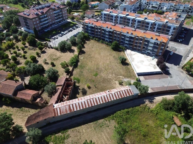 Terreno para Venda em Tamengos, Aguim e Óis do Bairro Foto 2