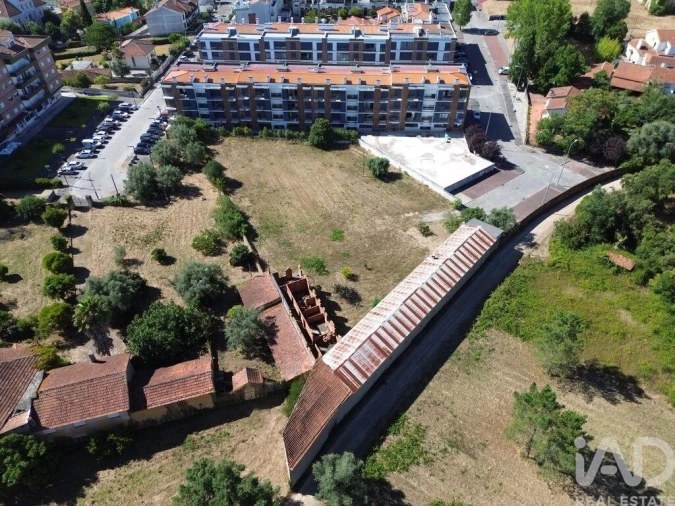 Terreno para Venda em Tamengos, Aguim e Óis do Bairro Foto 3