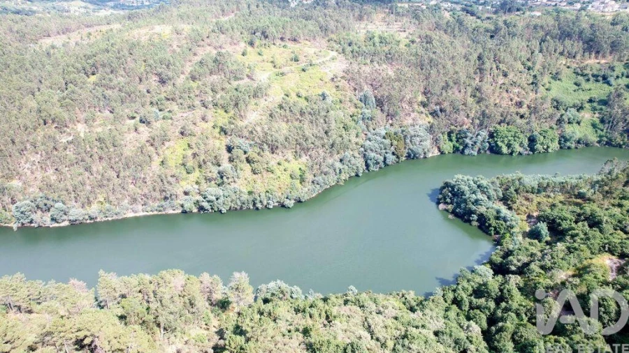 Terreno para Venda em Vila Boa de Quires e Maureles Foto 10