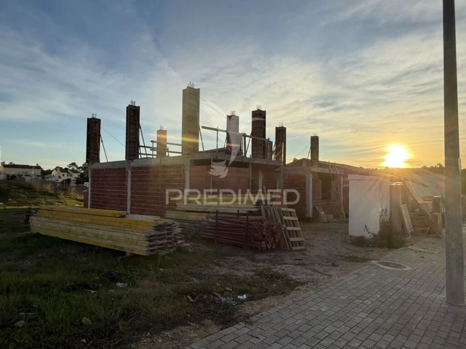 Moradia T5 para Venda em Santo Andre Foto 3