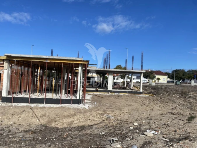 Moradia T5 para Venda em Santo Andre Foto 9