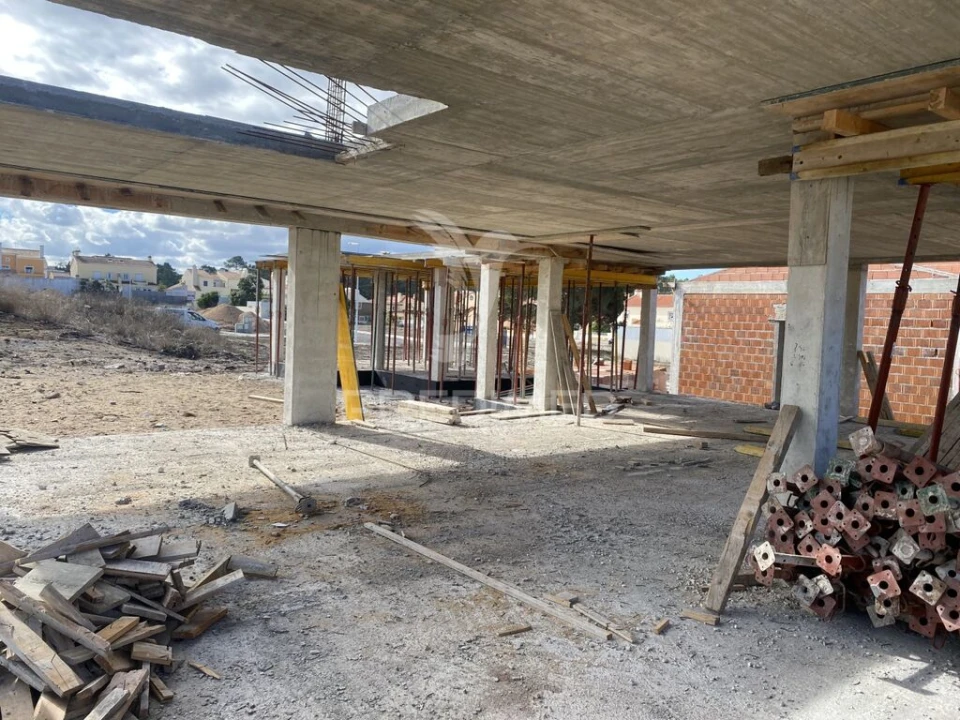 Moradia T5 para Venda em Santo Andre Foto 9