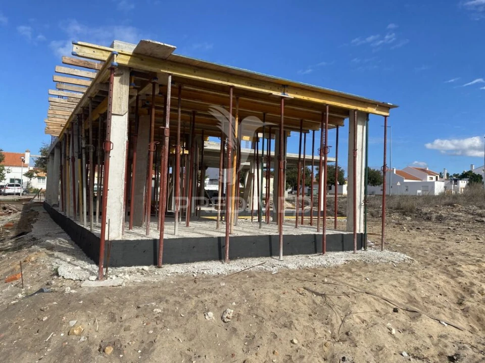 Moradia T5 para Venda em Santo Andre Foto 2