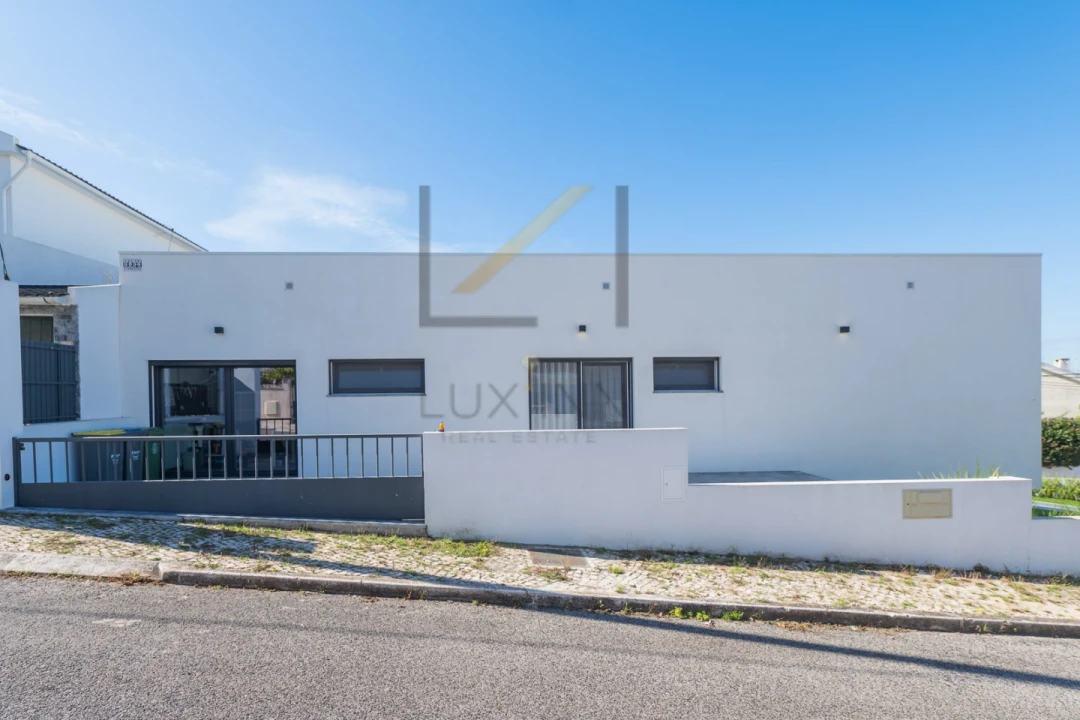 Moradia T3 para Venda em Charneca de Caparica e Sobreda Foto 7