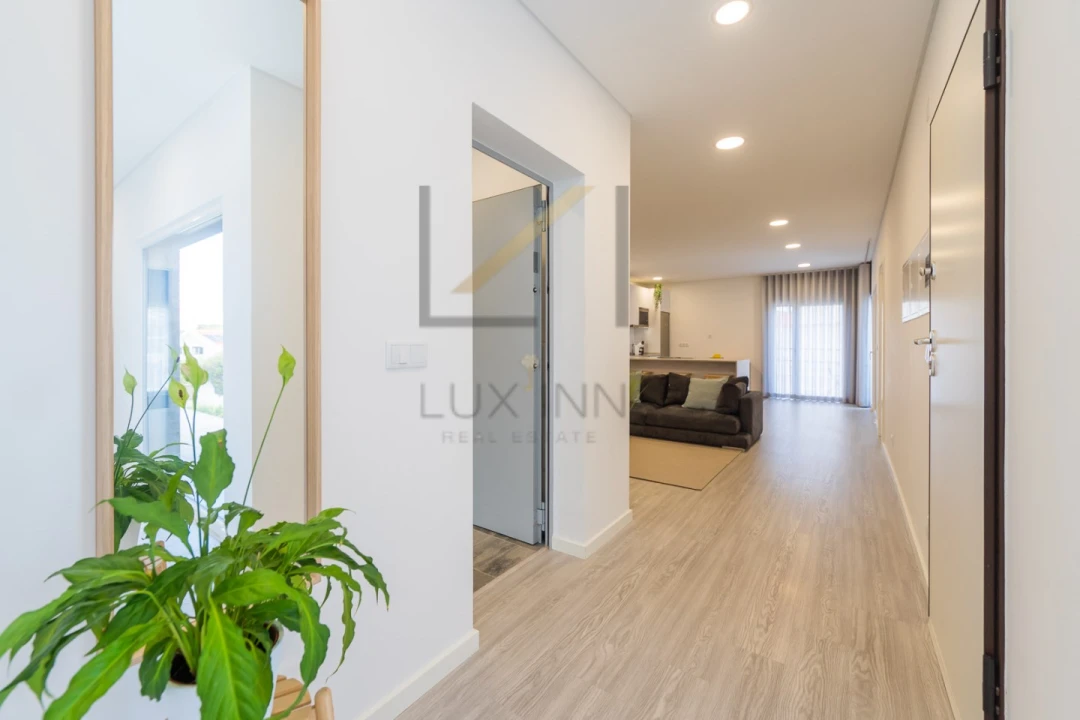 Moradia T3 para Venda em Charneca de Caparica e Sobreda Foto 32