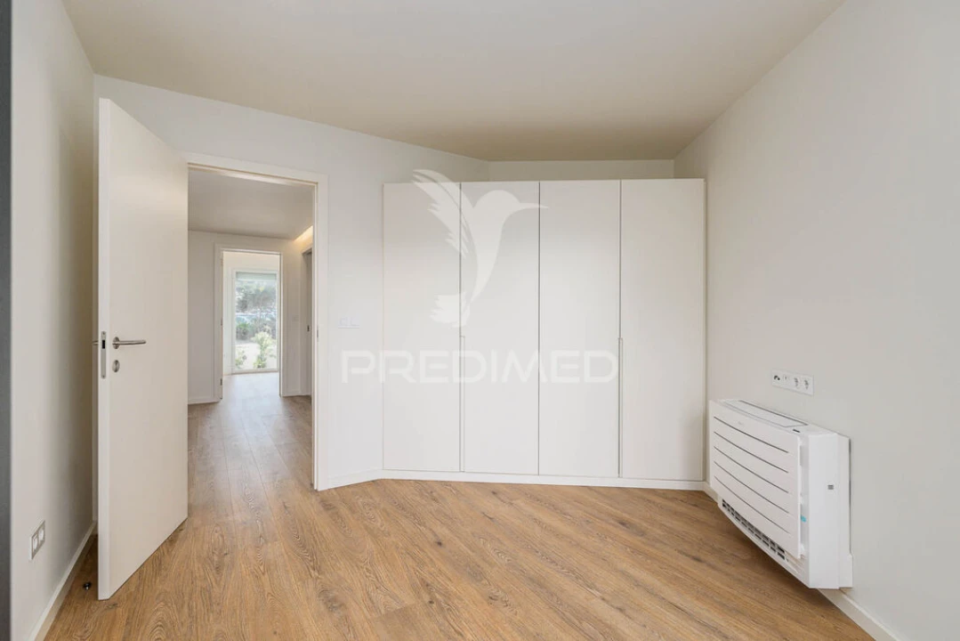 Apartamento T4 para Venda em Colares Foto 20