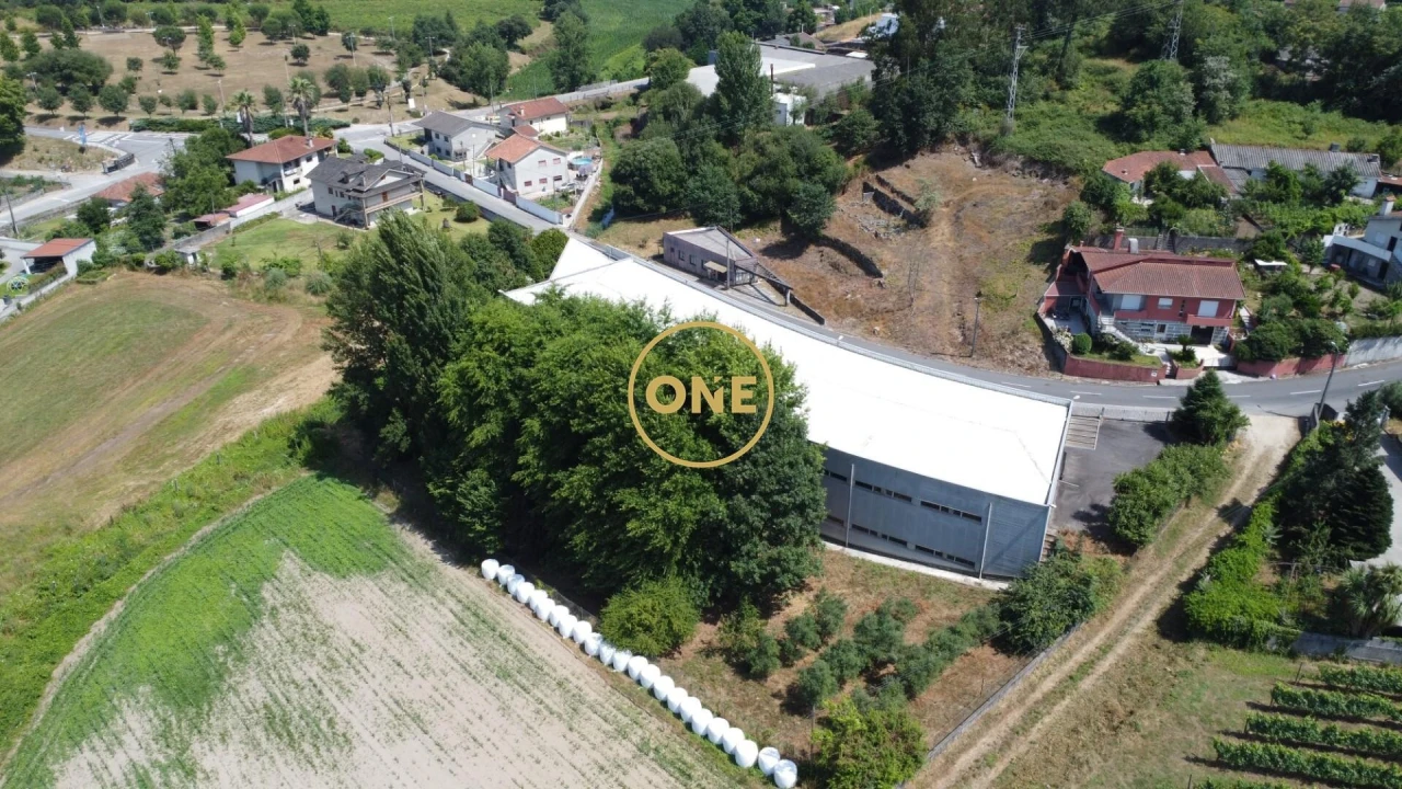 Armazém para Venda em Ronfe Foto 5