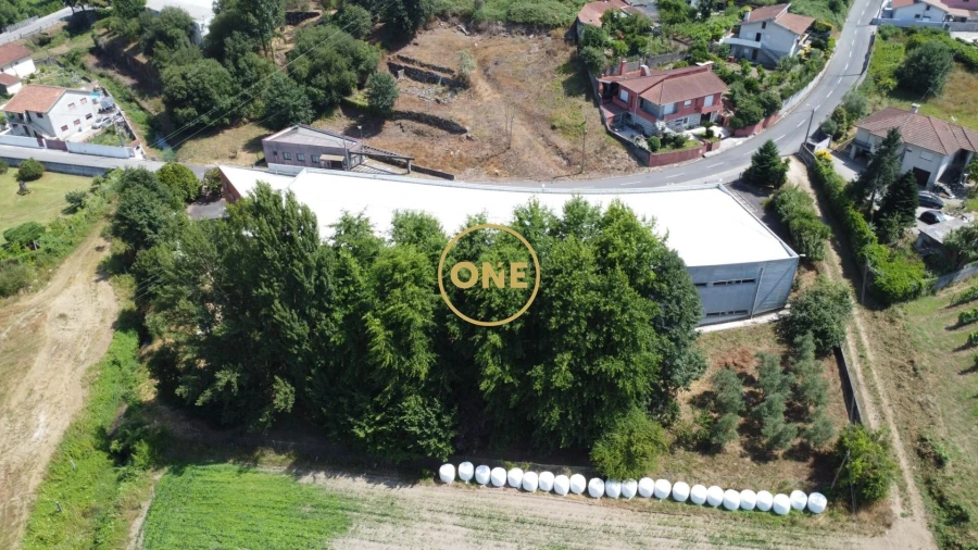 Armazém para Venda em Ronfe Foto 4