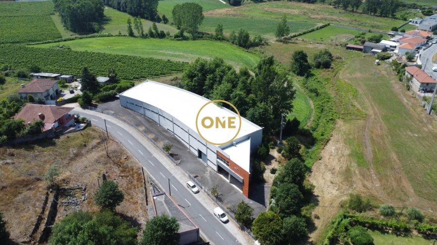 Armazém para Venda em Ronfe Foto 11