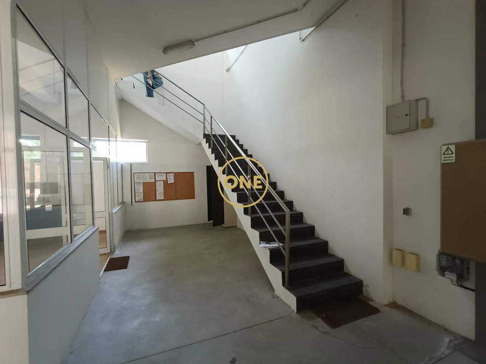 Armazém para Venda em Ronfe Foto 18