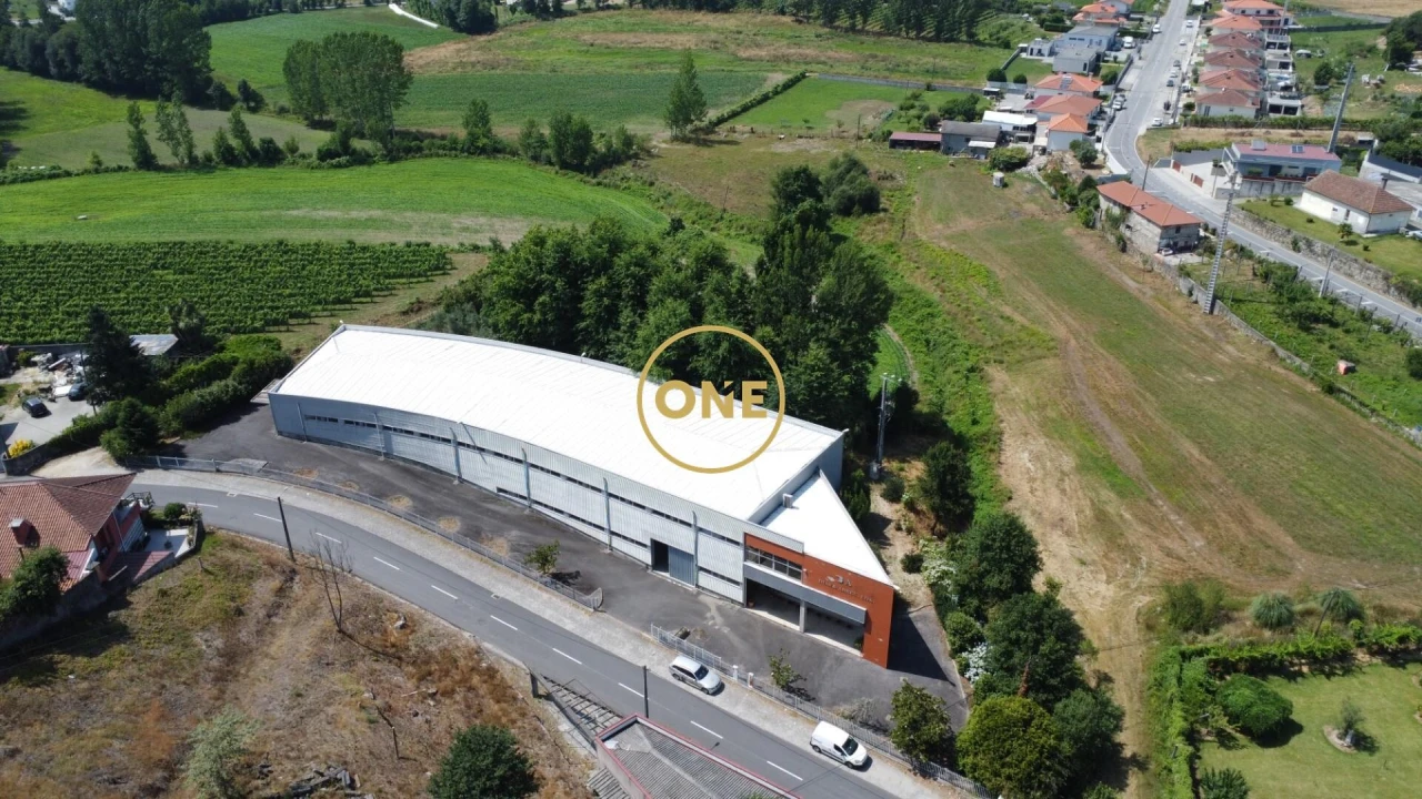 Armazém para Venda em Ronfe Foto 10