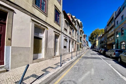 Loja para Arrendamento em Cedofeita, Santo Ildefonso, Sé, Miragaia, São Nicolau e Vitória