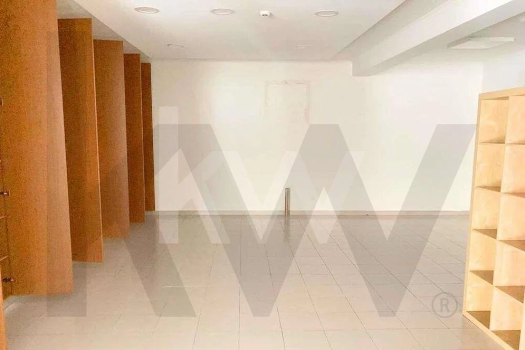 Escritório para Venda em Rio de Mouro Foto 18