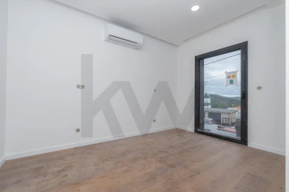 Apartamento T3 para Venda em Santo Antonio dos Olivais