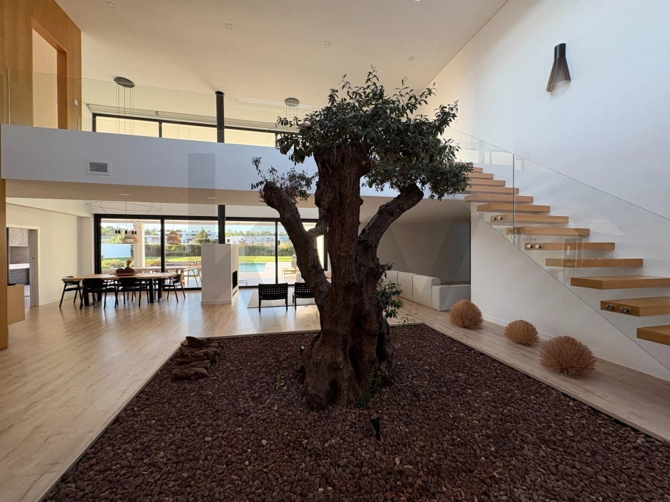 Moradia T6 para Venda em Corroios Foto 8