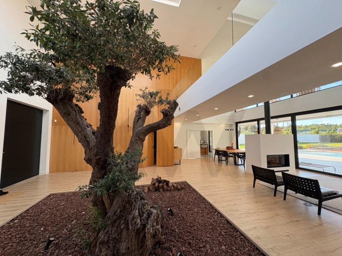 Moradia T6 para Venda em Corroios Foto 15