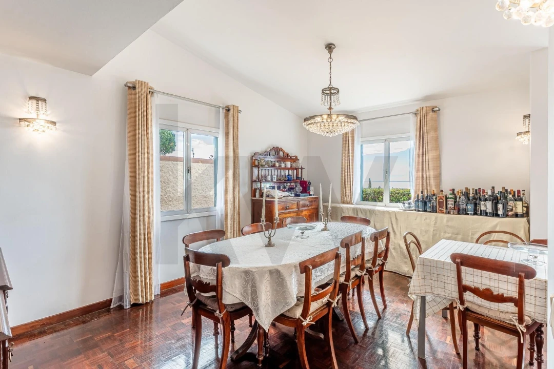 Moradia T4 para Venda em Caniço Foto 26