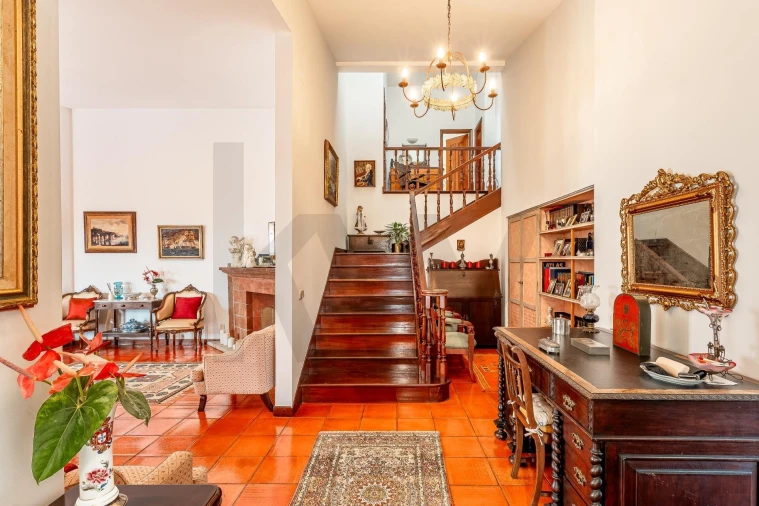 Moradia T4 para Venda em Caniço Foto 17