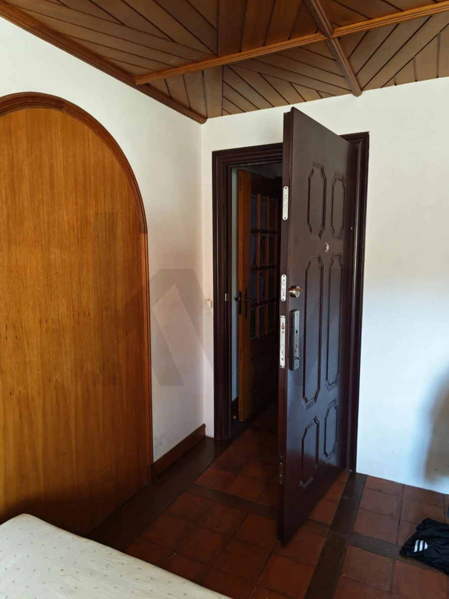 Apartamento T4 para Venda em Azurem Foto 6