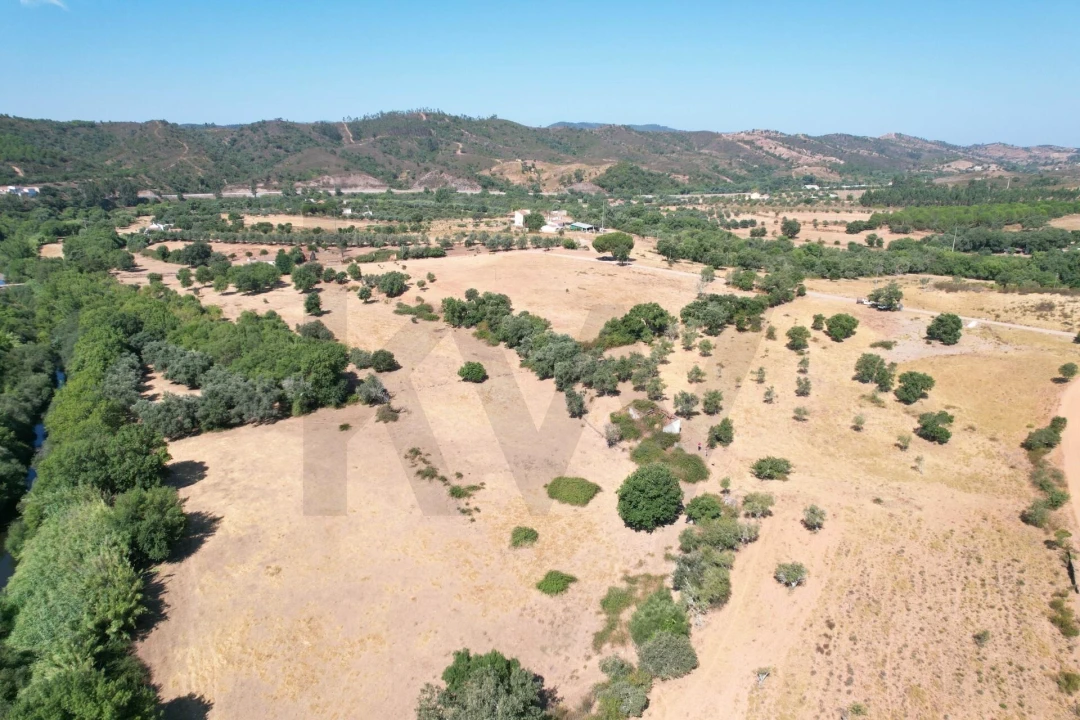 Quinta T1 para Venda em São Marcos da Serra Foto 24