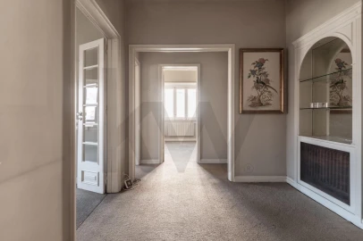 Apartamento T6 para Venda em Areeiro