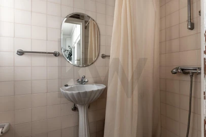 Apartamento T6 para Venda em Areeiro