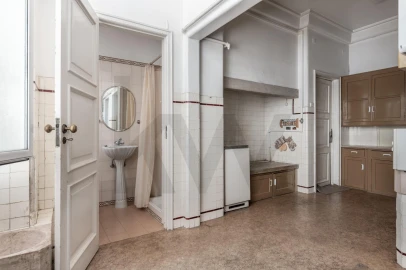 Apartamento T6 para Venda em Areeiro