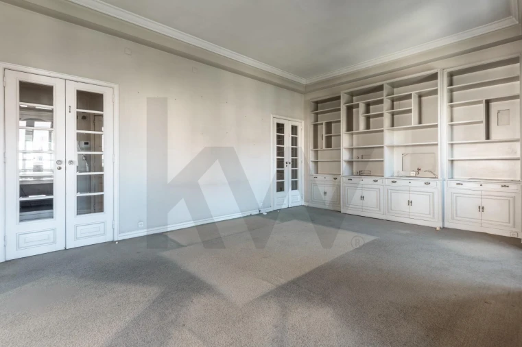 Apartamento T6 para Venda em Areeiro Foto 19