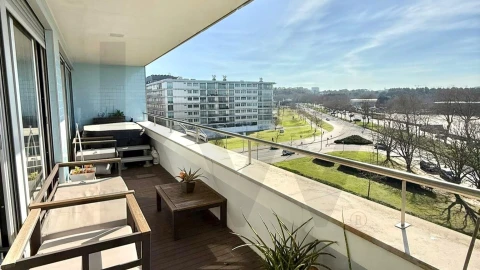 Apartamento T4 para Venda em Matosinhos e Leça da Palmeira