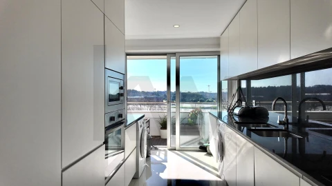Apartamento T4 para Venda em Matosinhos e Leça da Palmeira