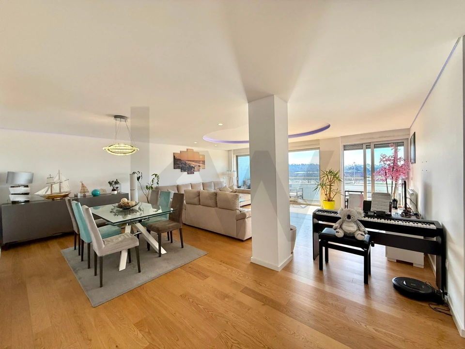Apartamento T4 para Venda em Matosinhos e Leça da Palmeira Foto 10