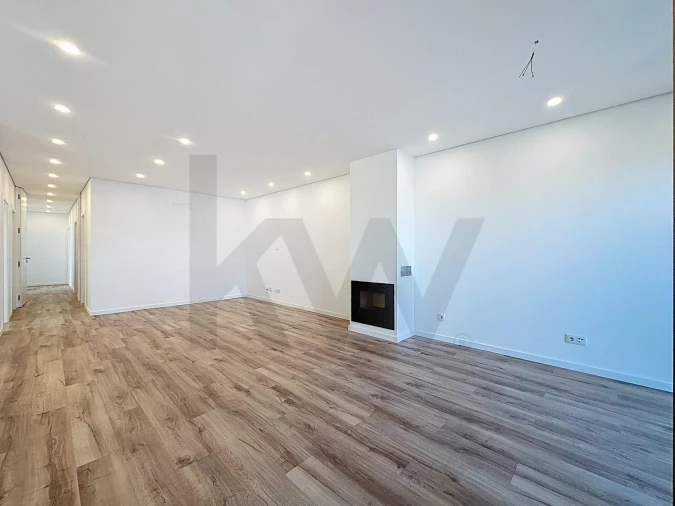 Moradia T3 para Venda em Santa Maria da Feira, Travanca, Sanfins e Espargo Foto 8