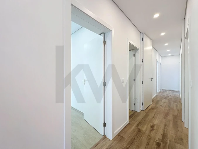 Moradia T3 para Venda em Santa Maria da Feira, Travanca, Sanfins e Espargo Foto 17