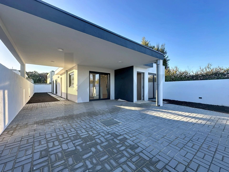 Moradia T3 para Venda em Santa Maria da Feira, Travanca, Sanfins e Espargo Foto 5