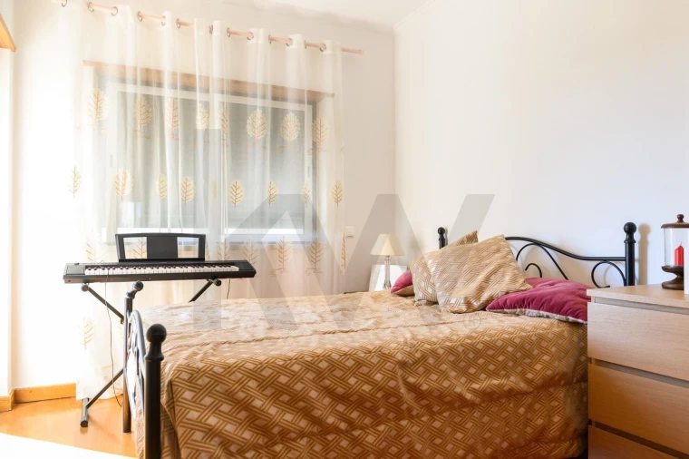 Moradia T5 para Venda em Carcavelos e Parede Foto 17