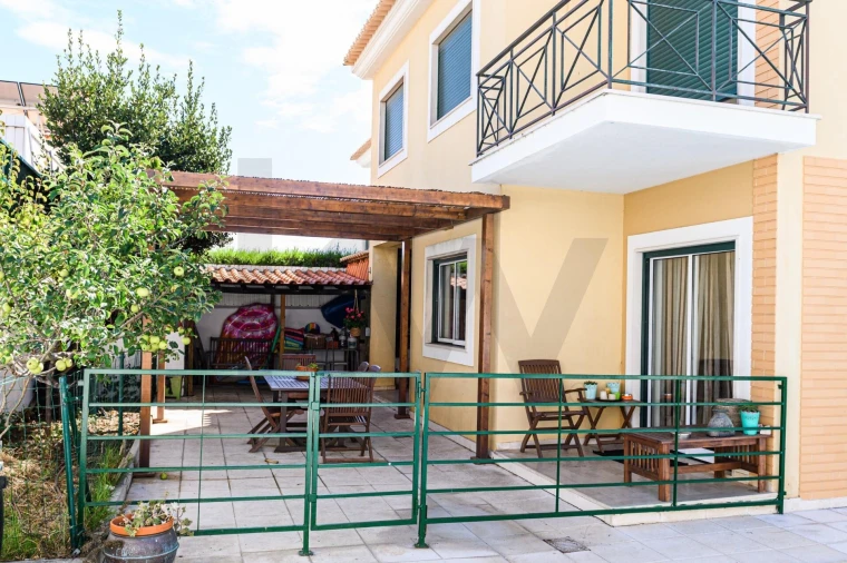 Moradia T5 para Venda em Carcavelos e Parede Foto 2