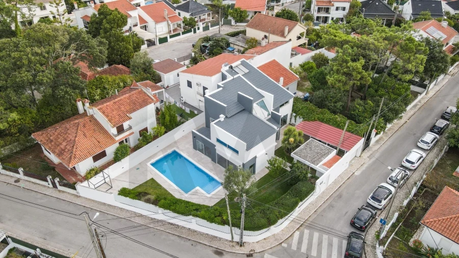 Moradia T4 para Venda em Charneca de Caparica e Sobreda Foto 30