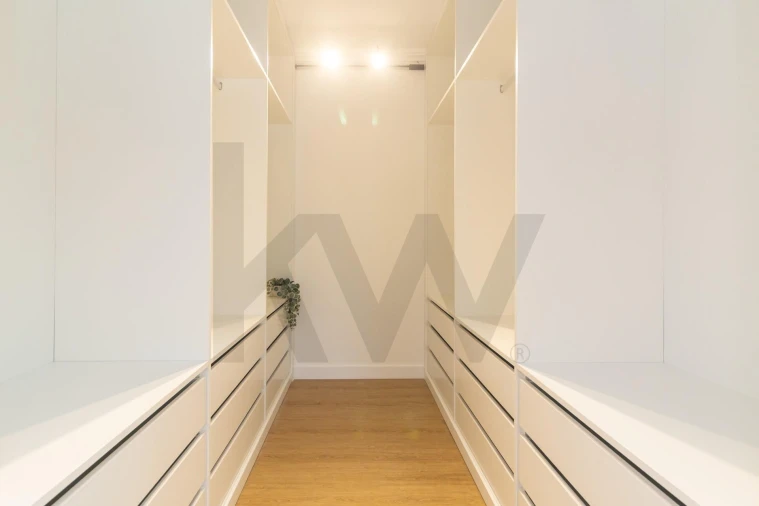 Moradia T4 para Venda em Charneca de Caparica e Sobreda Foto 26