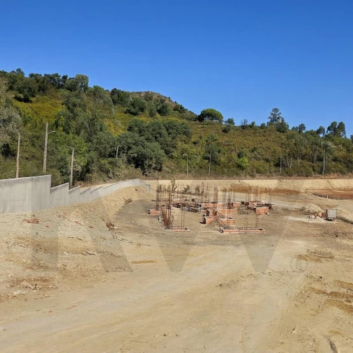 Terreno para Venda em Venda do Pinheiro e Santo Estêvão das Galés Foto 12