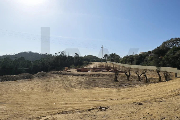 Terreno para Venda em Venda do Pinheiro e Santo Estêvão das Galés Foto 14
