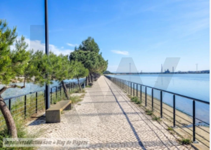 Garagem para Arrendamento em Alto do Seixalinho, Santo André e Verderena Foto 12
