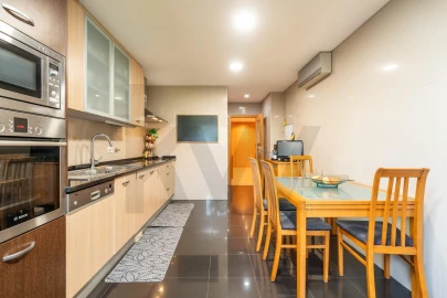 Apartamento T4 para Venda em Santo Antonio dos Olivais
