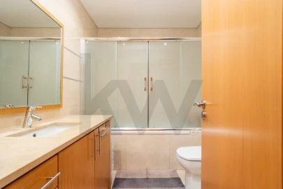 Apartamento T4 para Venda em Santo Antonio dos Olivais