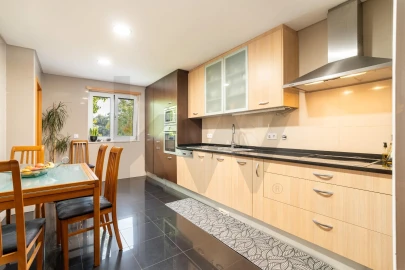 Apartamento T4 para Venda em Santo Antonio dos Olivais